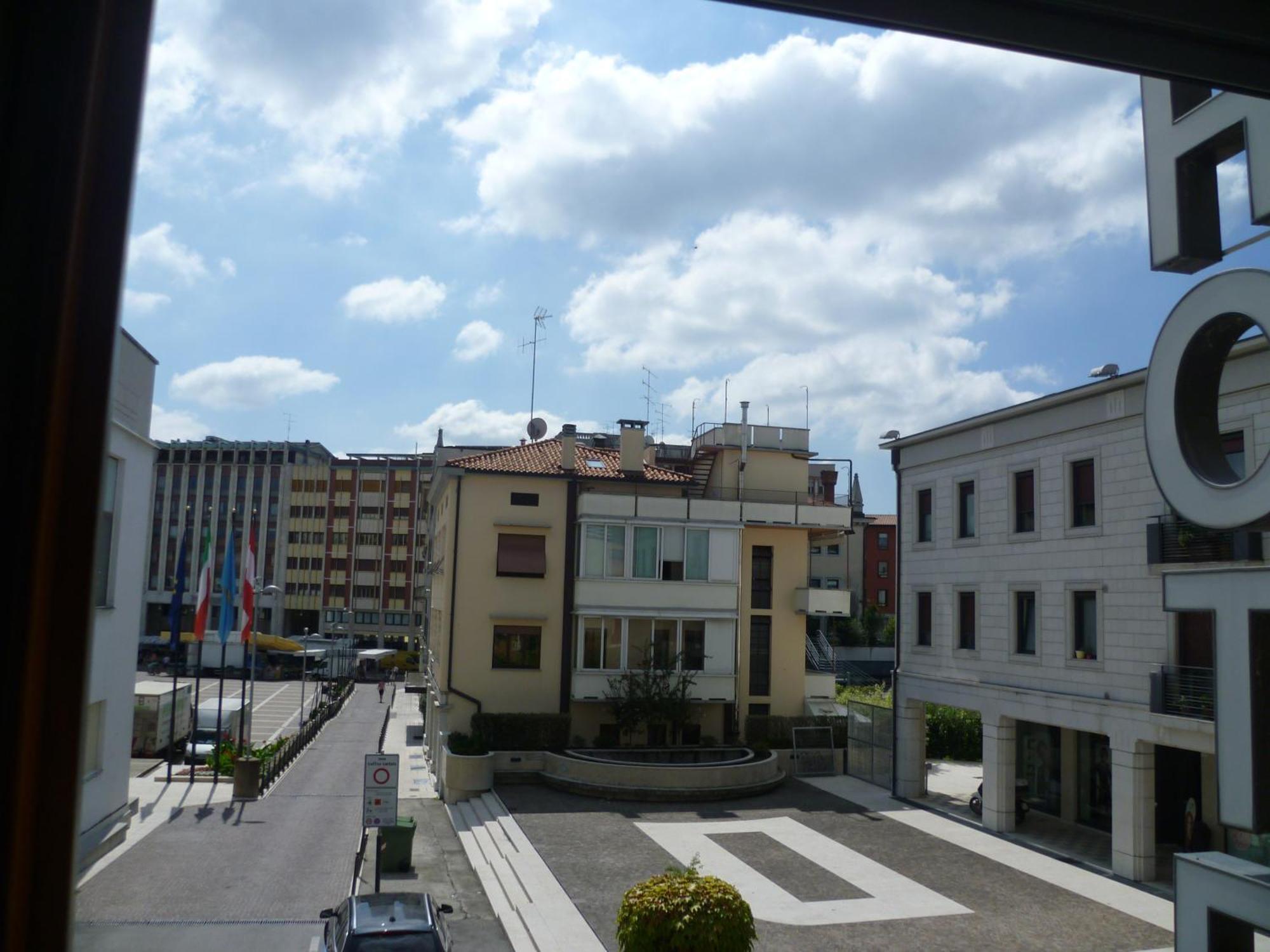 Hotel Minerva Pordenone Eksteriør billede